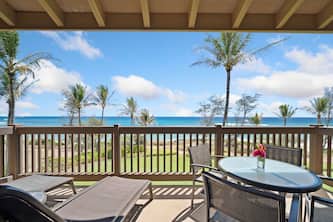 Kaha Lani Resort #326, Oceanfront, Steps to Beach, Free WiFi & Parking