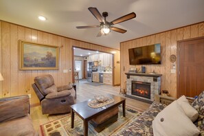 Living Room | Electric Fireplace | Smart TV | 1st Floor