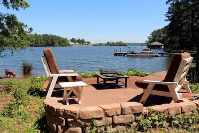 Frankston Home w/Deck & Fishing on Lake Palestine! - Berryville