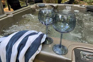 Sit back and relax. Enjoy this BRAND NEW hot tub! Just one of the few major upgrades the Waterfall Cabin has seen!