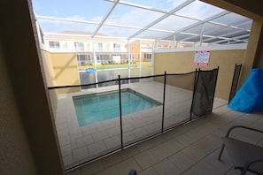 Private Splash Pool & Lanai Area w/Child Safety Fence