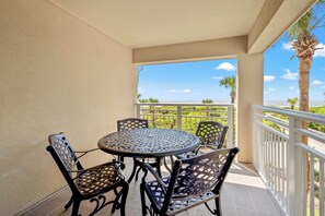 Covered Deck Off Living Area