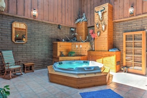 Indoor Hot Tub | Indoor Seating