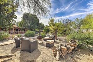 Outdoor Space | Addt'l Rentals On-Site