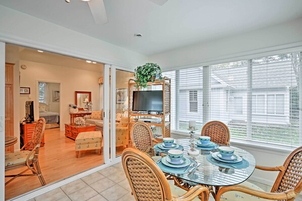 Wells Vacation Rental | 2BR | 1BA | 600 Sq Ft | 1 External Step to Enter