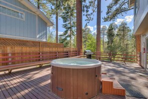 Private hot tub