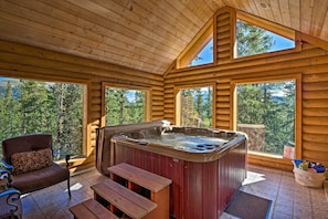 Private Hot Tub