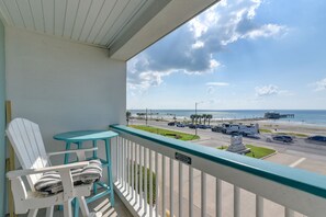 Private Balcony | Beachfront Location