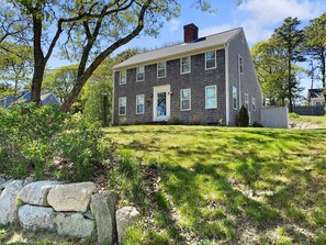 The Cape Escape - 180 Hardings Beach Road Chatham Cape Cod - New England Vacation Rentals