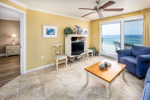 Living Room - Lovely, spacious area to take in the Gulf views or watch TV