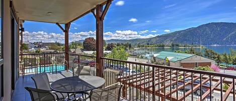 Manson Vacation Rental | 2BR | 2BA | Stairs Required | 1,200 Sq Ft