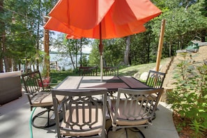 Patio | Outdoor Dining