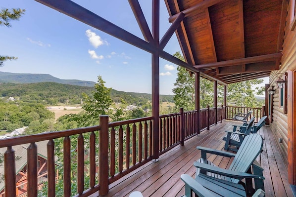 No shortage of views from this wonderful covered deck off the main floor living space