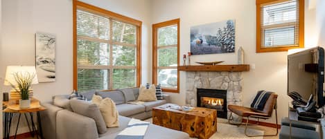 Main Floor - Living Room with Gas Fireplace