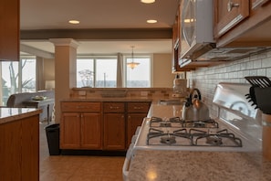 Fully Stocked Kitchen