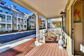 Sunset Island 30-Front Porch-Entry