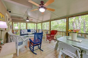 Screened Porch w/ Ceiling Fans | Outdoor Dining Area | 2-Story Home