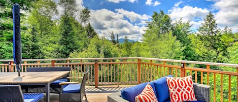 Stowe Vacation Rental | 4BR | 3BA | 3,000 Sq Ft