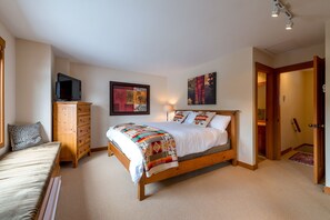 Upper Level -  Primary Bedroom With King Bed & Ensuite