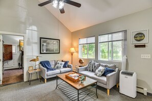 Living Room | Window A/C Unit | Electric Fireplace | Roku TV