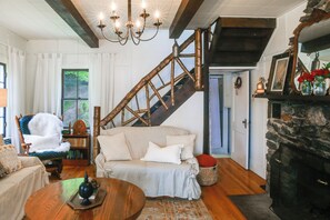 Living Area | Free WiFi | Wood-Burning Fireplace