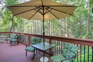 Private Deck | Outdoor Dining