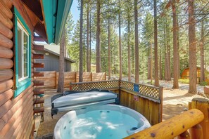 Outdoor Space | Private Hot Tub