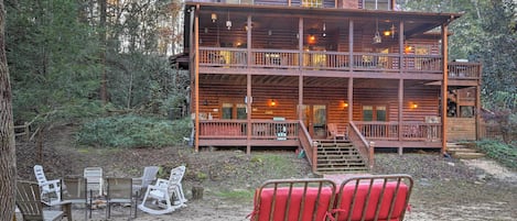 Ellijay Vacation Rental | 5BR | 3.5BA | 3,350 Sq Ft | Stairs Required to Access