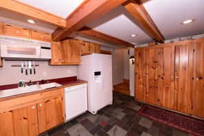 Kitchen w/ Ample Storage Space