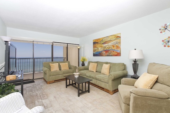 Welcome to Ocean Vista 1103, 11th floor views of the Gulf of Mexico.