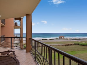 Specatcular Views from Private Balcony