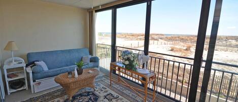 Beachloft 1-B Oceanfront Enclosed Balcony