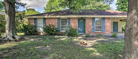 Lafayette Vacation Rental Home | 3BR | 2BA | 2,100 Sq Ft | 1 Step to Enter