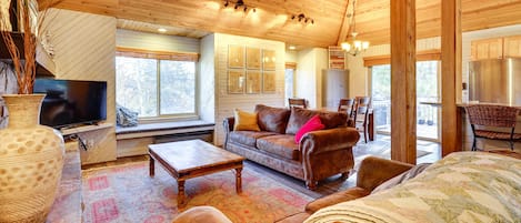 Park City Vacation Rental | 5BR | 3BA | 2,600 Sq Ft | Stairs Required