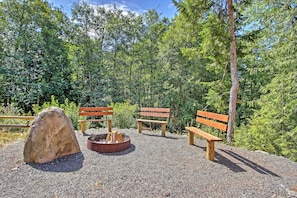 Exterior Space | 1 of 2 Fire Pits