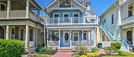 Ocean Grove Vacation Rental | 1BR | 1BA | 800 Sq Ft | Lower-Level Unit