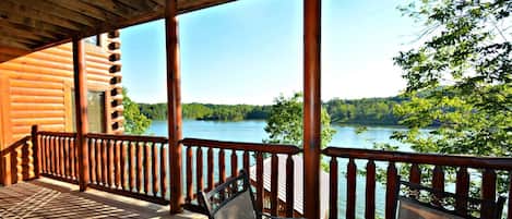 Enjoy waking up to the lakeside views off of the main floor balcony.