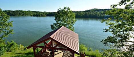 Enjoy your afternoon on the gazebo deck for a picnic or quiet evenings lakeside.