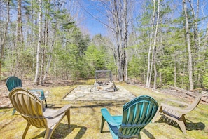 Yard Space | Fire Pit