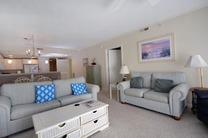 Surf Watch 202 Living Area