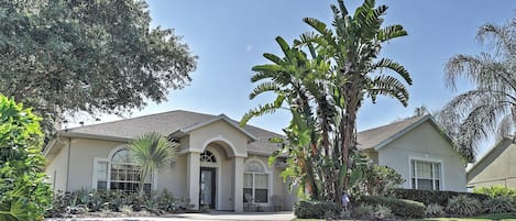 Kissimmee Vacation Rental | 5BR | 3BA | 2,300 Sq Ft | Step-Free Access