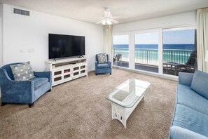Living Room - Enjoy the beautiful beach view right from your living room!