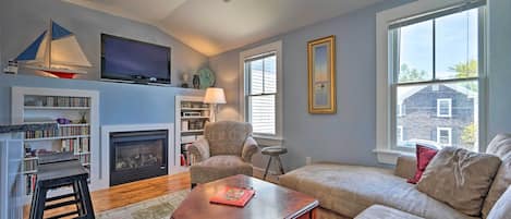 Provincetown Vacation Rental | 1BR | 1BA | 550 Sq Ft | Stairs Required