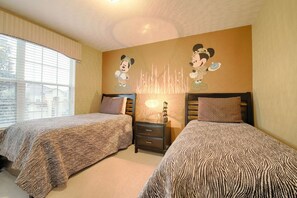 Second Upstairs Twin Room w/Two Twin Beds & Flat Screen TV
