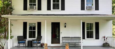 Litchfield Vacation Rental | 3BR | 2BA | 1,500 Sq Ft | Stairs Required