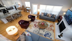 Enter in to Open Floor Plan
