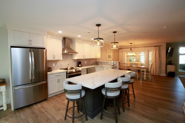 Wonderfully remodeled open kitchen!