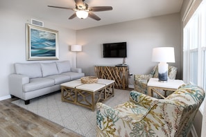 Living Room - Enjoy some family time after a long beach day!