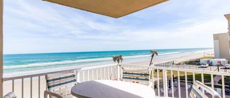 balcony beach view