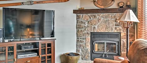 Crested Butte Vacation Rental | 3BR | 2.5BA | 1,200 Sq Ft | Stairs Required